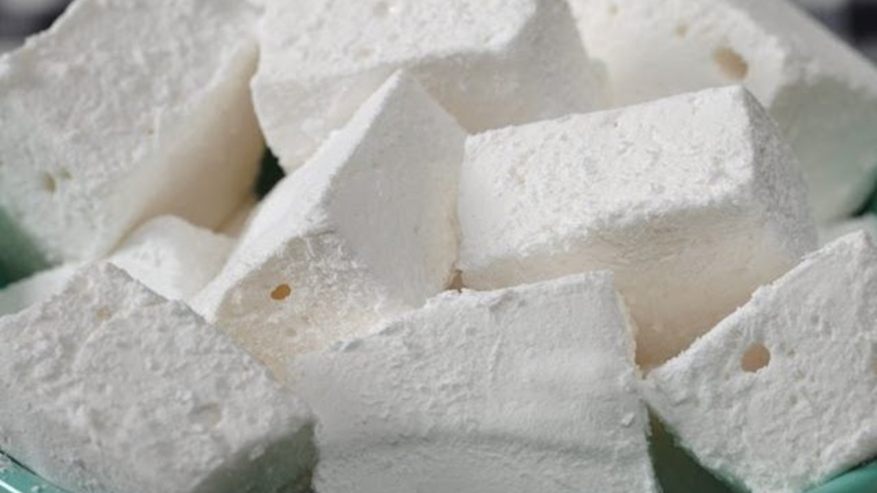 Homemade Marshmallows Perfect For Kids - Cooking Videos