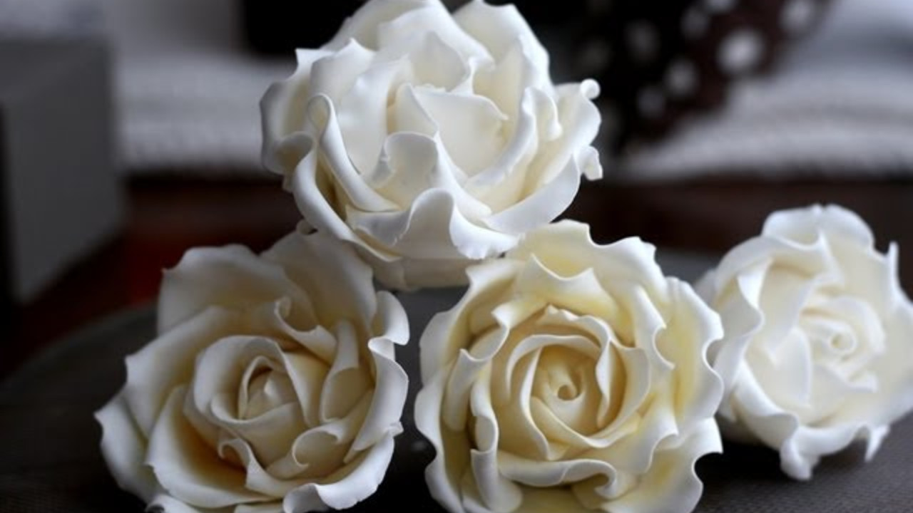 How to make roses deals out of fondant