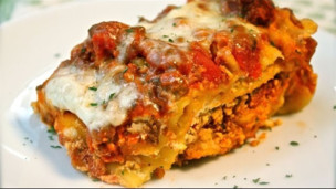 Thumbnail image for How to Make Crock Pot Lasagna