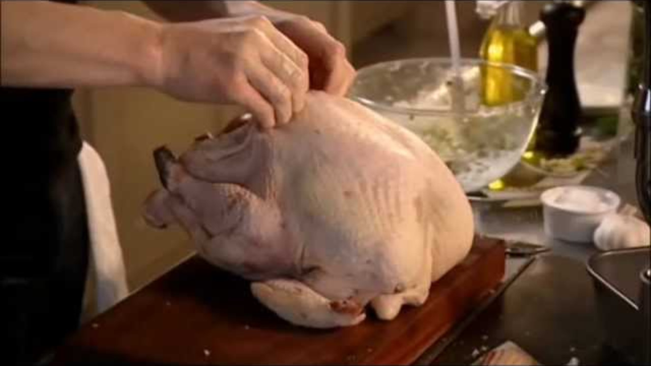 Gordon Ramsay Christmas Turkey with Gravy