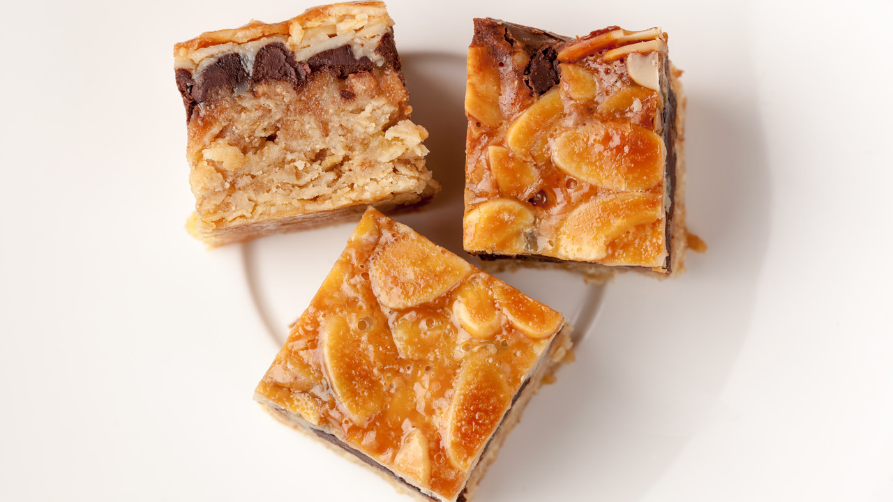 Chocolate Almond Toffee Bar Cooking Videos Grokker