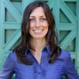 Christina Robohm - Yoga Expert | Grokker
