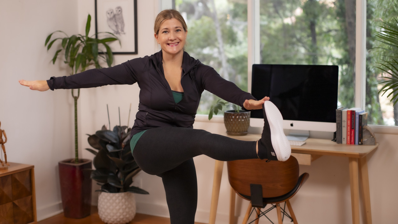 Improve Core Stability - Fitness and Exercise Videos | Grokker